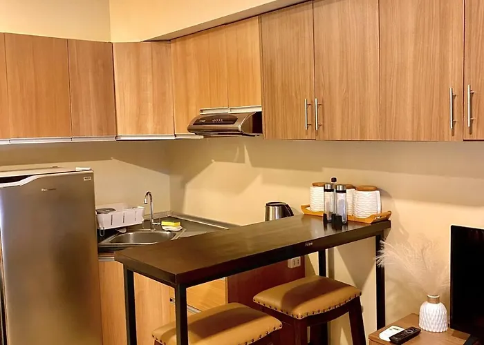 Cozy Unit - Avida Riala Tower 1 Unit 122 *